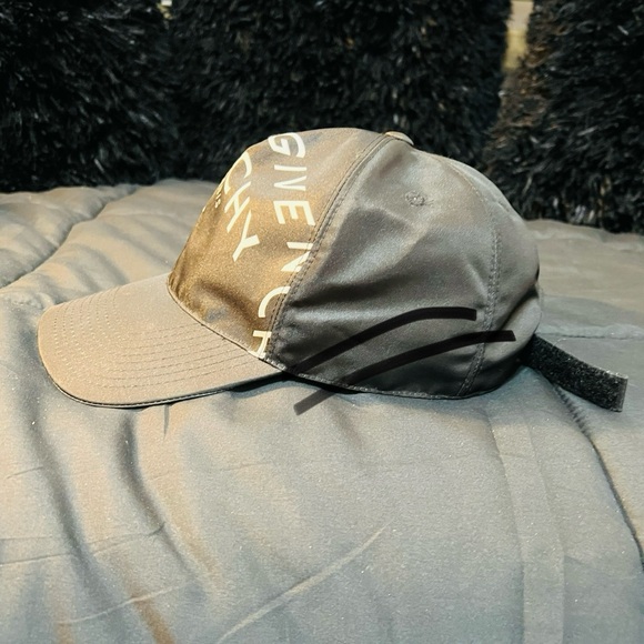 RARE FIND-Givenchy Baseball Cap - Picture 5 of 7